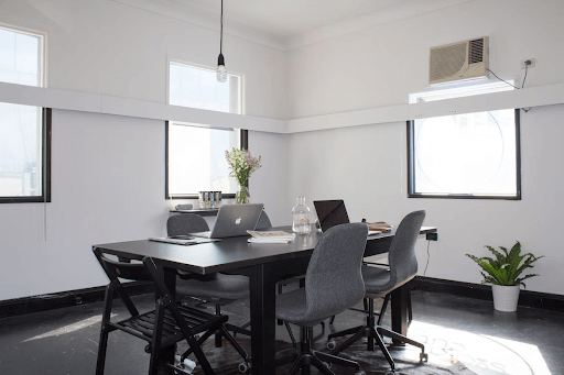 5 Things to Consider When Hiring an Office Renovation Contractor